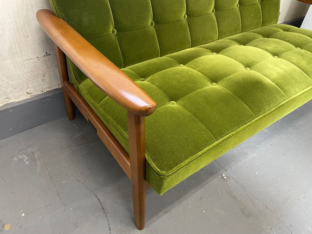 引取り希望] (カリモク)ミッドセンチュリー アームチェア 緑