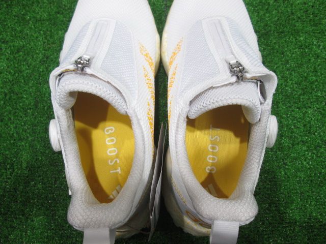 GK鈴鹿☆ 新品651 【値下げしました】【26.5】アディダス★コードカオス22 ボア★IE8309★スパイクレス ゴルフシューズ★ホワイト系★