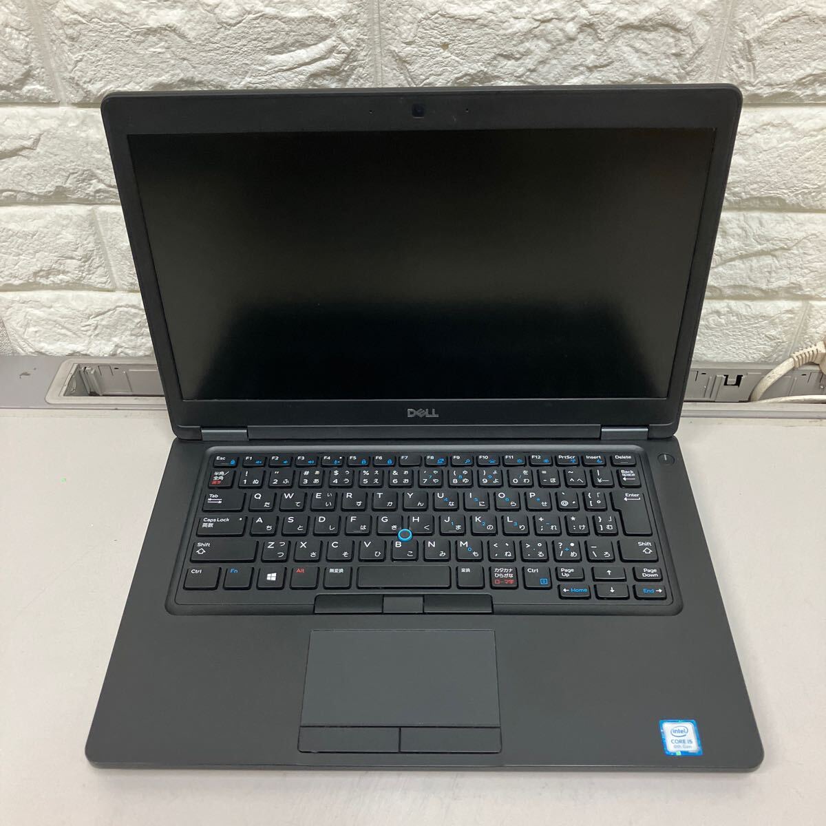 Y81 DELL Latitude 5490 P72G Core i5 8250U memory .8GB