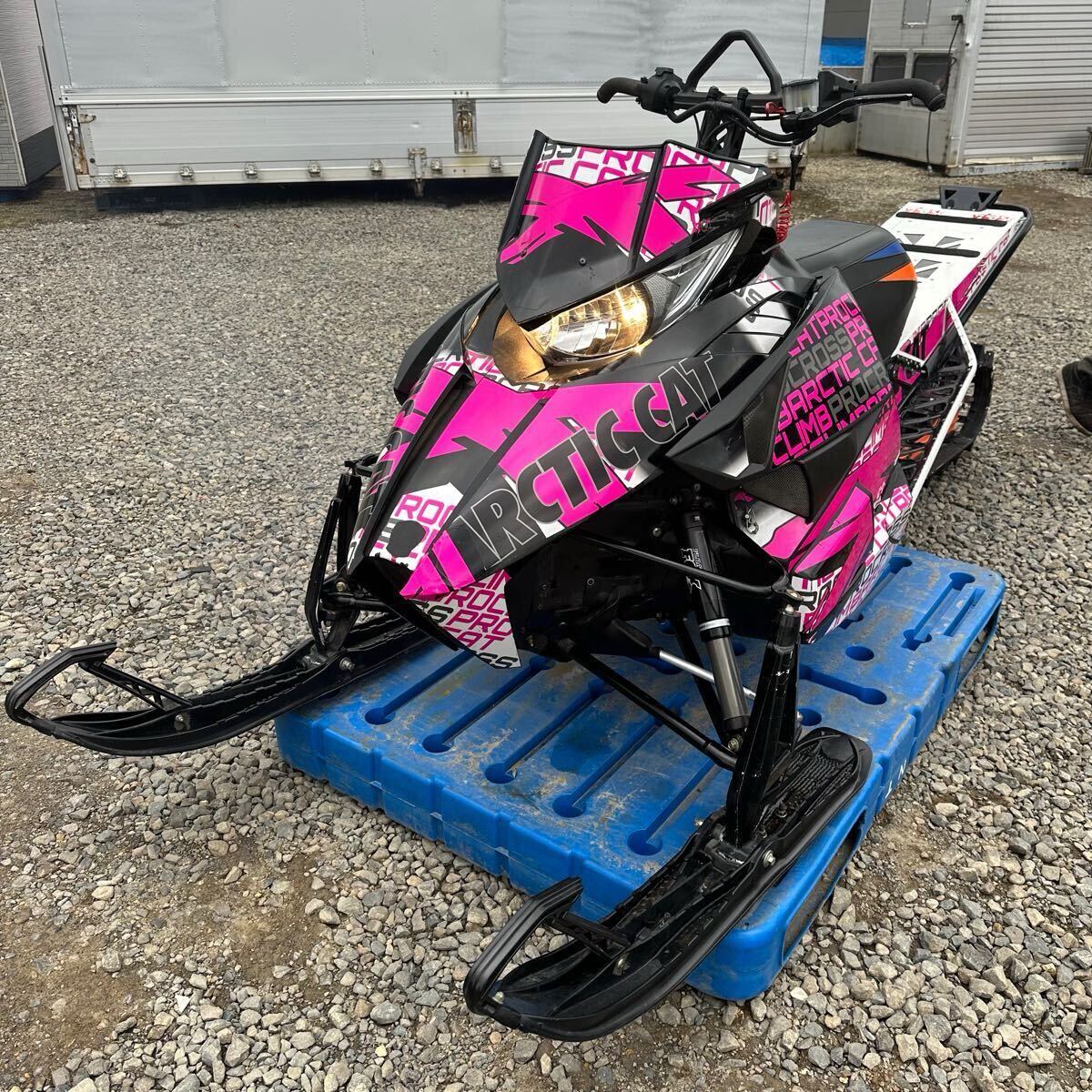 ☆道東発☆ARCTIC CAT M8000-162 スノーモービル 北海道(スノー ☆道東発☆ARCTIC CAT M8000-162 スノーモービル 北海道(スノー