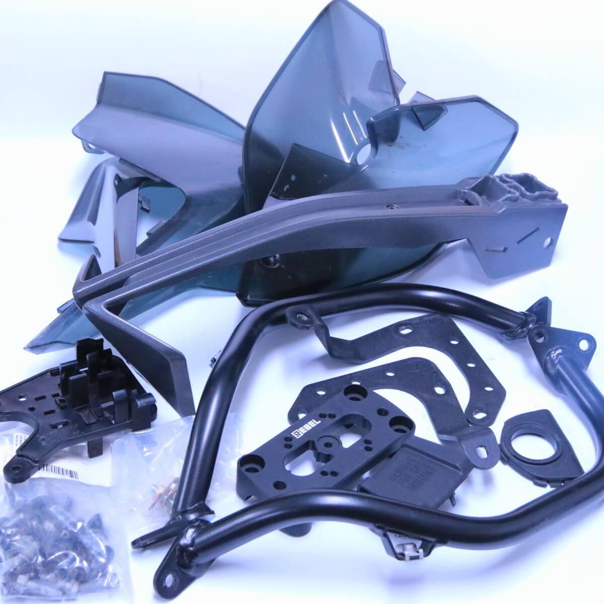 あ//A8743 KTM 390 DUKE デューク アクセサリーパーツ まとめて _画像1