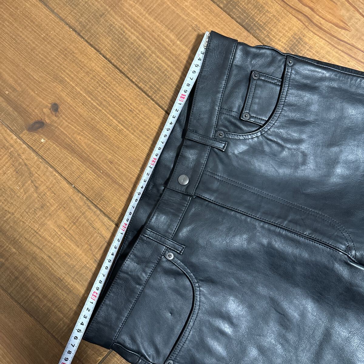 クシタニ レザーパンツ 牛革 L/4W ブラック 送料無料 レザー クシタニ レザーパンツ 牛革 L/4W ブラック 送料無料 レザー