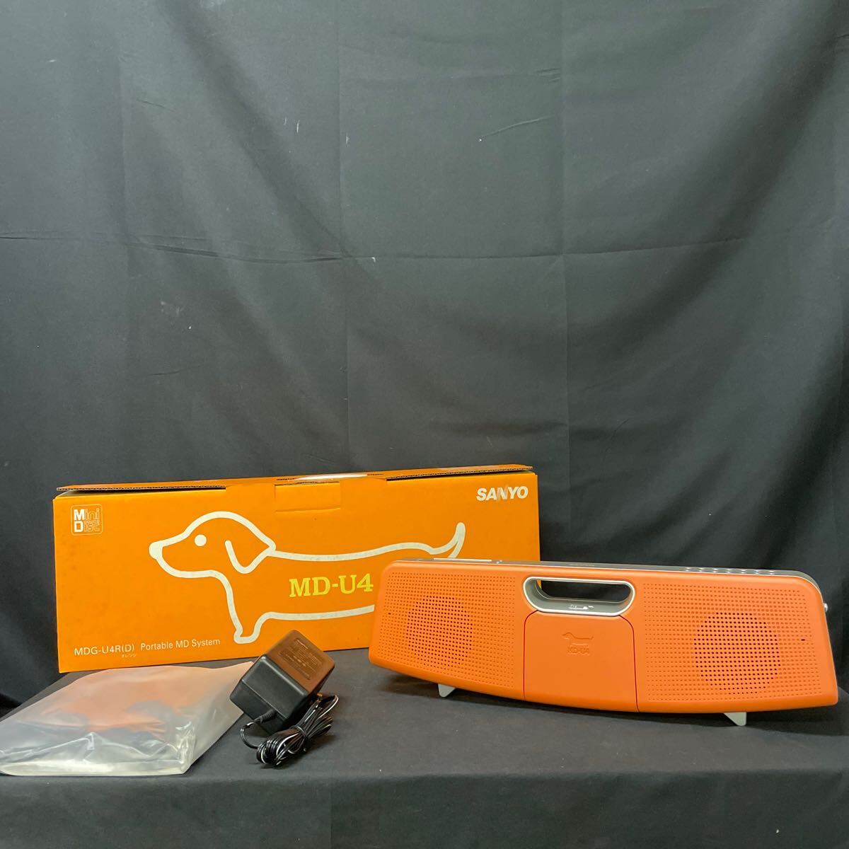 【美品】SANYO FM/AMポータブルMDレコーダー MDG-U4T 動作品 美品】SANYO FM/AMポータブルMDレコーダー MDG-U4T 動作品 SANYO