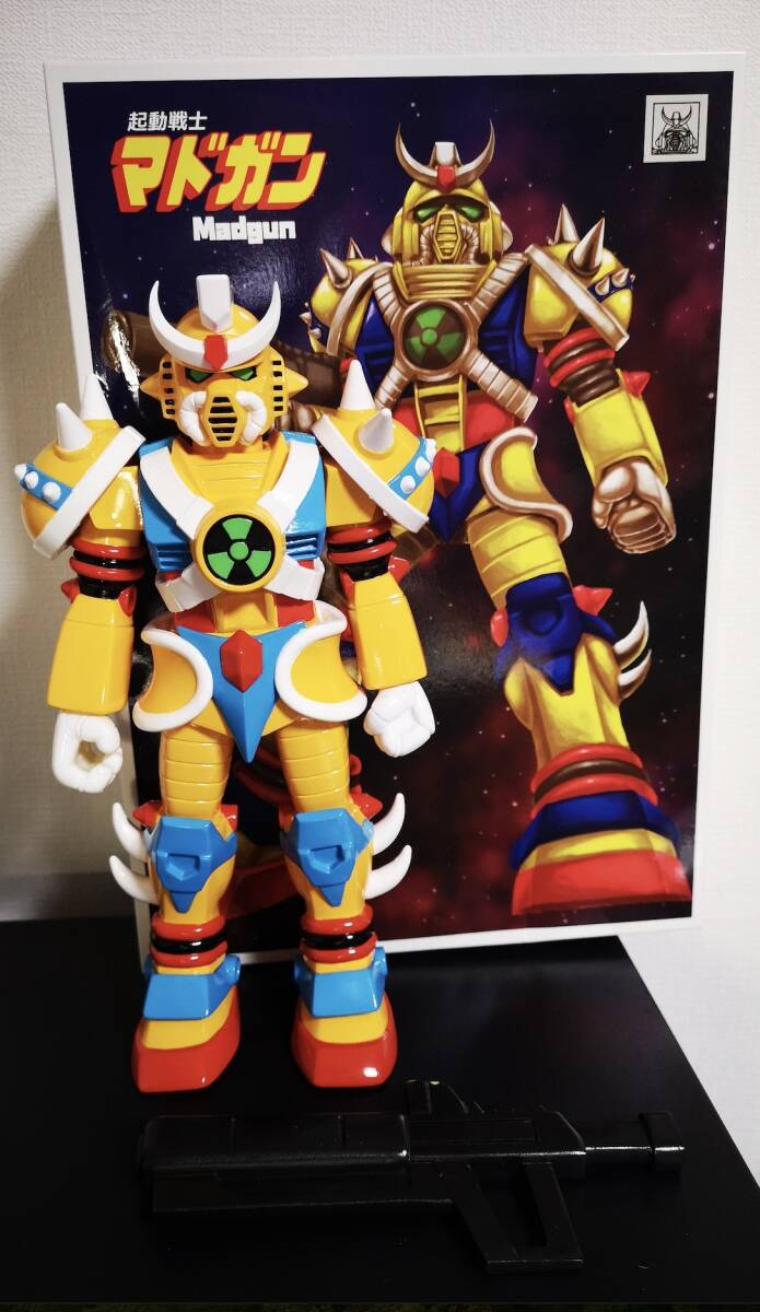 Loop限定 バッファローマン 蓄光 ソフビ フィギュア