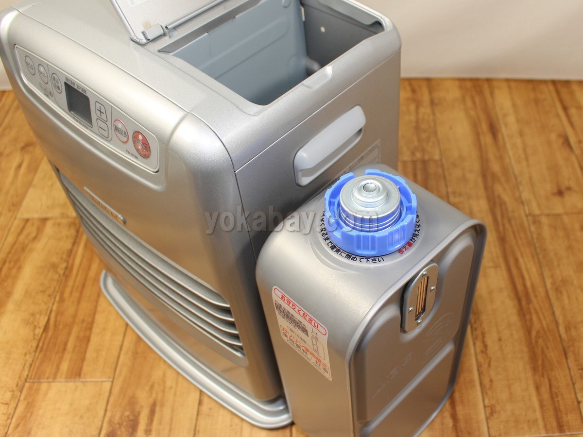 美品込みダイニチブルーヒーター FW-5716LEシルバー9L大容量15-20畳 ダイニチ 石油ファンヒーター ブルーヒーター FW-5716LE 15-20畳