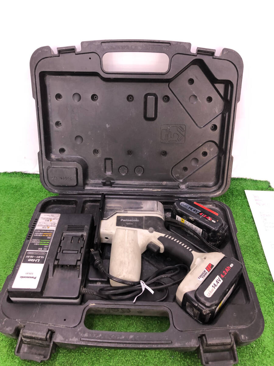 中古品】☆Panasonic 充電角穴カッター 黒 EZ4543LZ1S-B 中古品】☆Panasonic 充電角穴カッター 黒 EZ4543LZ1S-B