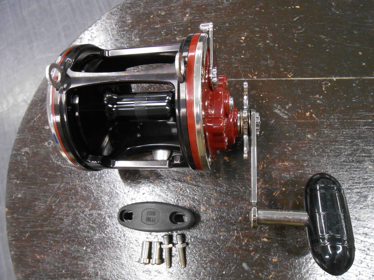 ペンリールジャパン名機 クエ用リール スペシャルセネター114HLW ワイドスプール 綺麗なお品です。クエ、ガーラ狙いに最適。