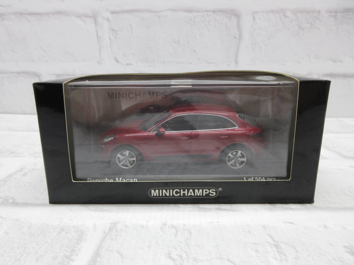 ミニカー　1/43　ミニチャンプス　ポルシェ　マカン　2013　レッドメタリック　モデルカー