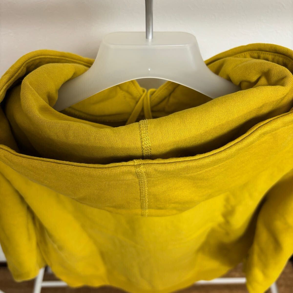 19fw Supreme Micro Logo Hooded Sweatshirt Mustard size M 19fw Supreme Micro Logo Hooded Sweatshirt Mustard size M