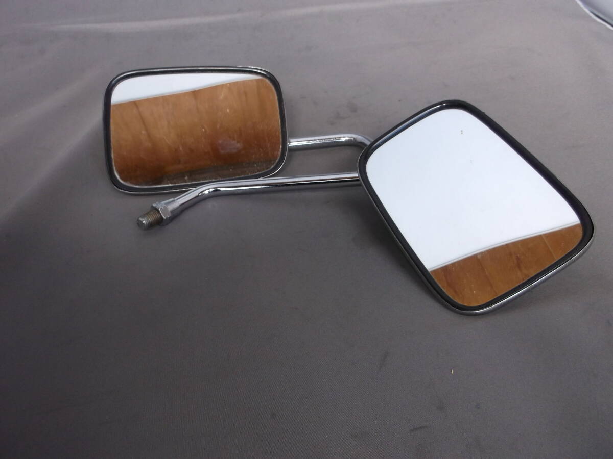 ヤマハ純正角型ミラー2個１セット