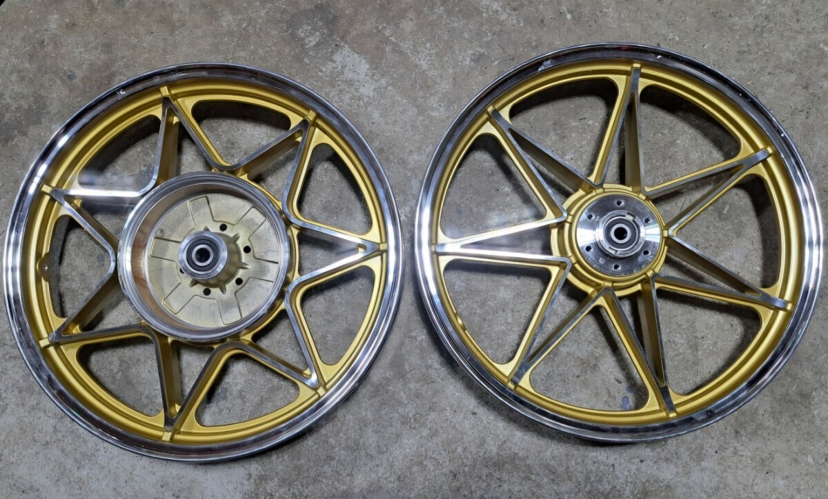 i-img1200x724-