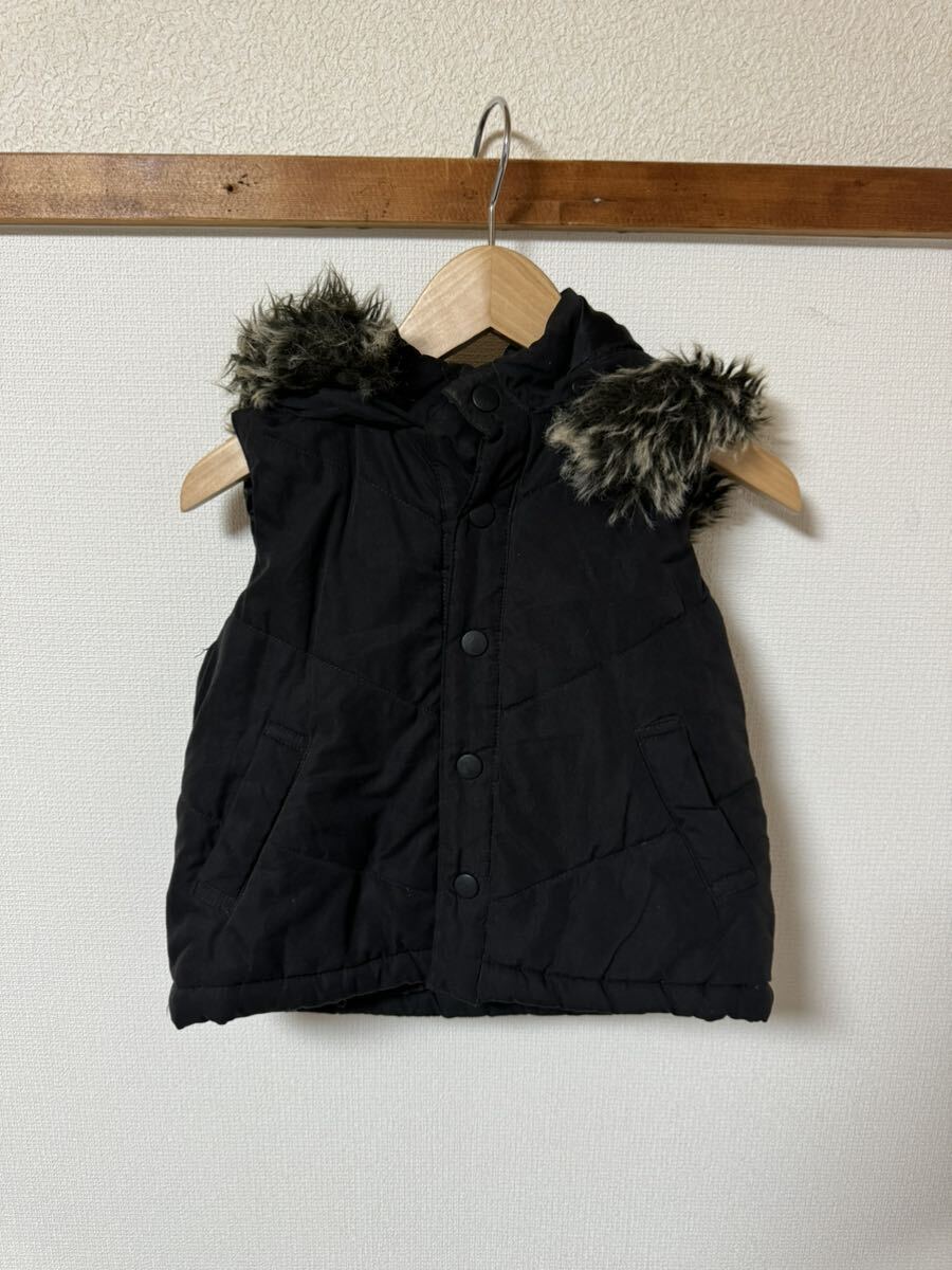 ◎【lev des GENS】黒 ファー付きベスト 90