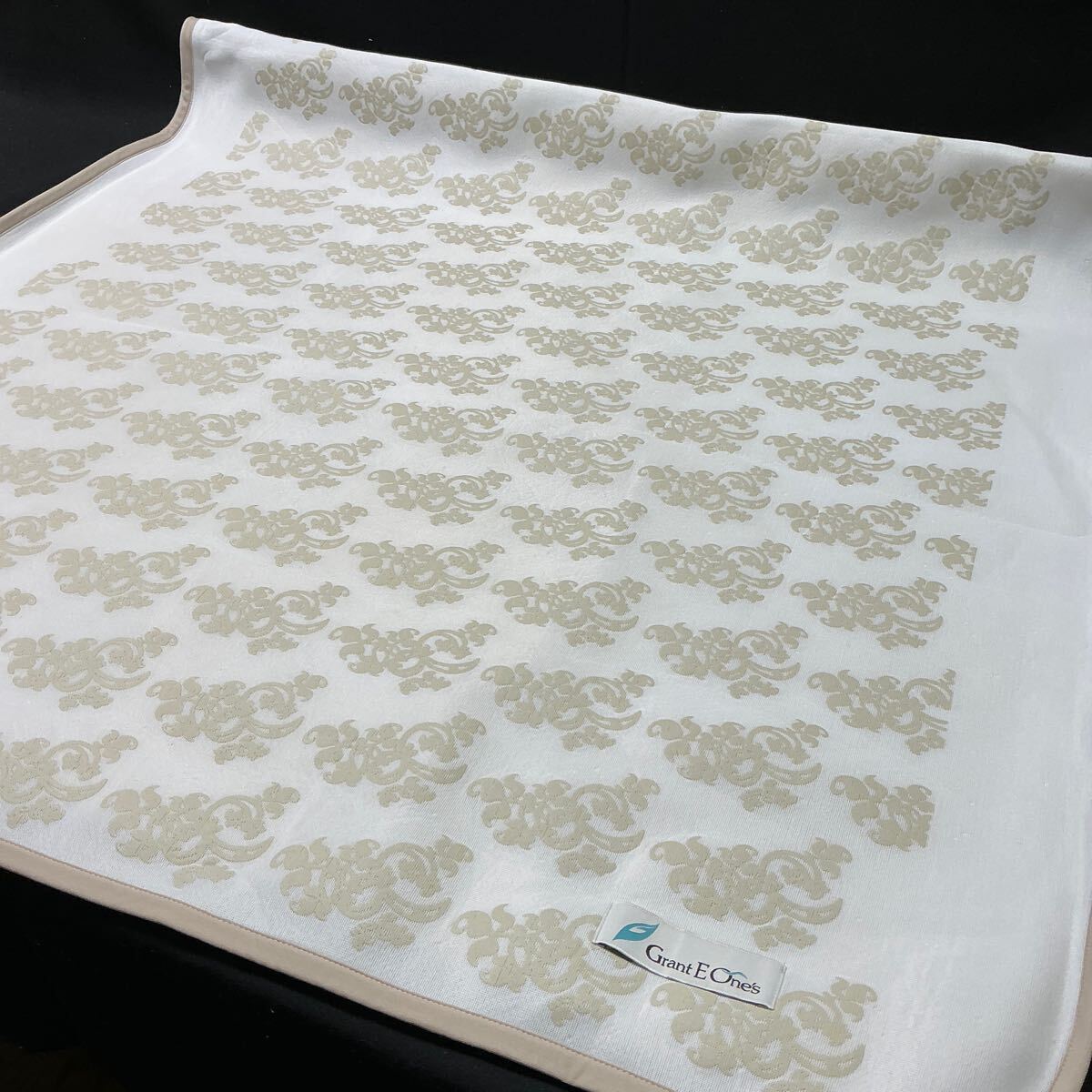 【A303】送無 グラントイーワンズ ホルミーシーツ シングル 100×200cm 白×ベージュ 敷パット GrantEQnes