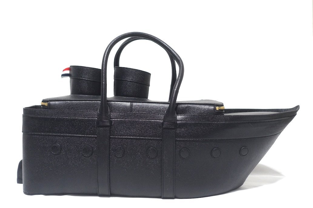  обычная цена 87.6 десять тысяч наружный превосходный товар THOM BROWNE Tom Brown круиз подкладка сумка булыжник серый n кожа машина f черный чёрный большая сумка 