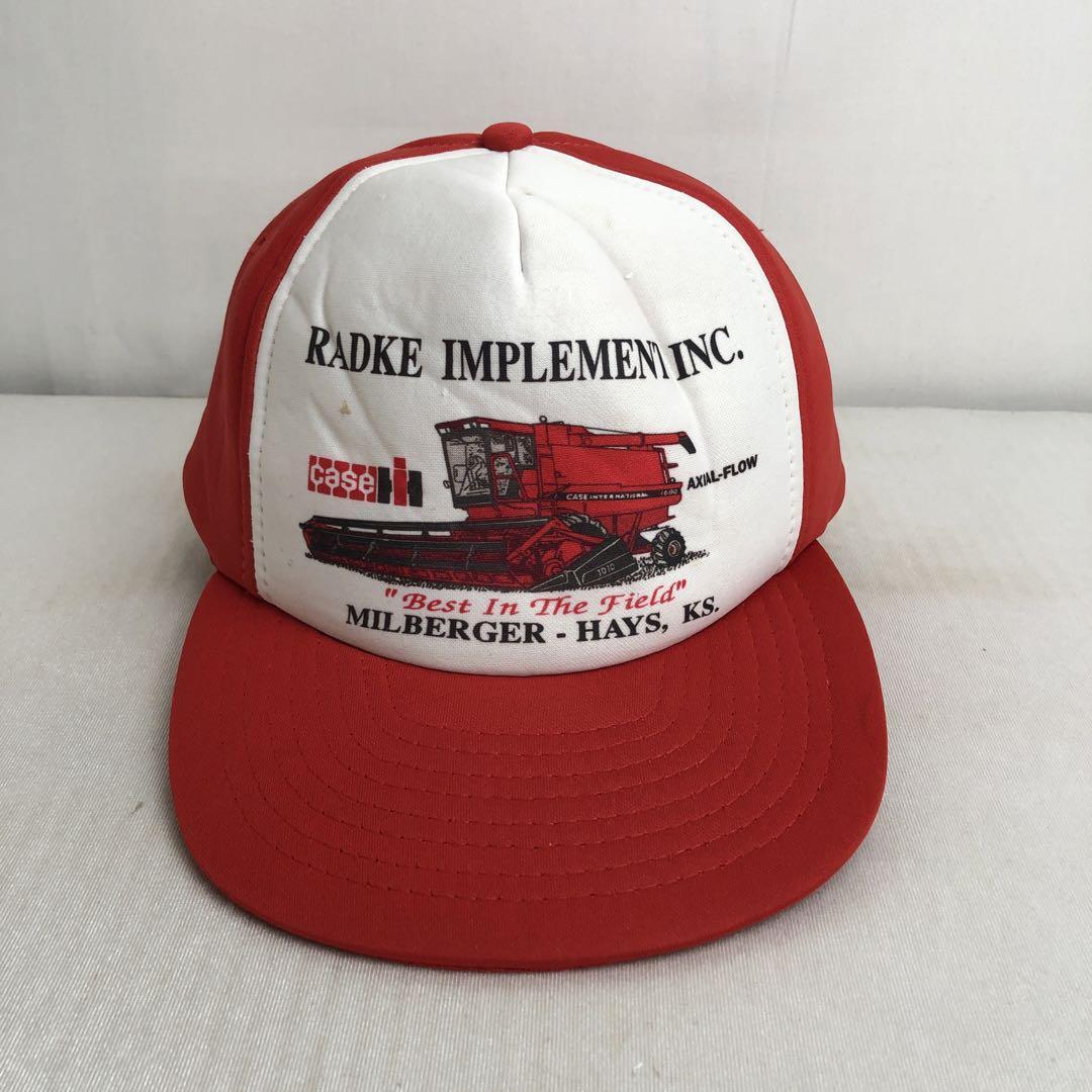 【US買付】キャップ　ツートンカラーキャップ RADKE IMPLEMENT 赤 レッド ツートンカラーキャップ 車 トラック ホワイト 白