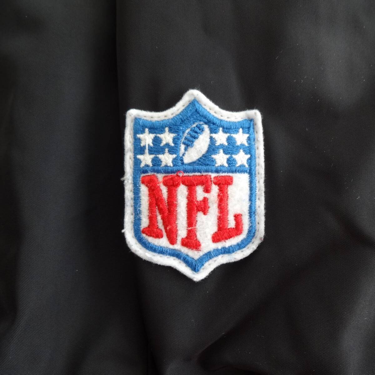 Bibian 比比昂 - NFL RAIDERS スタジアムジャンバー 黒□GU Bibian 比比昂 - NFL RAIDERS スタジアムジャンバー 黒□GU