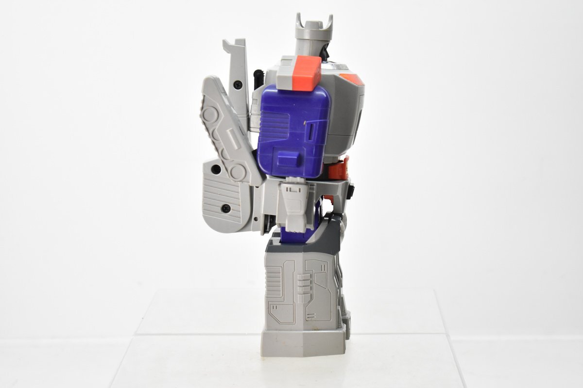 貴重 レトロ 昭和レトロ タカラ D-62 要塞参謀 ガルバトロン 貴重 レトロ 昭和レトロ タカラ D-62 要塞参謀 ガルバトロン