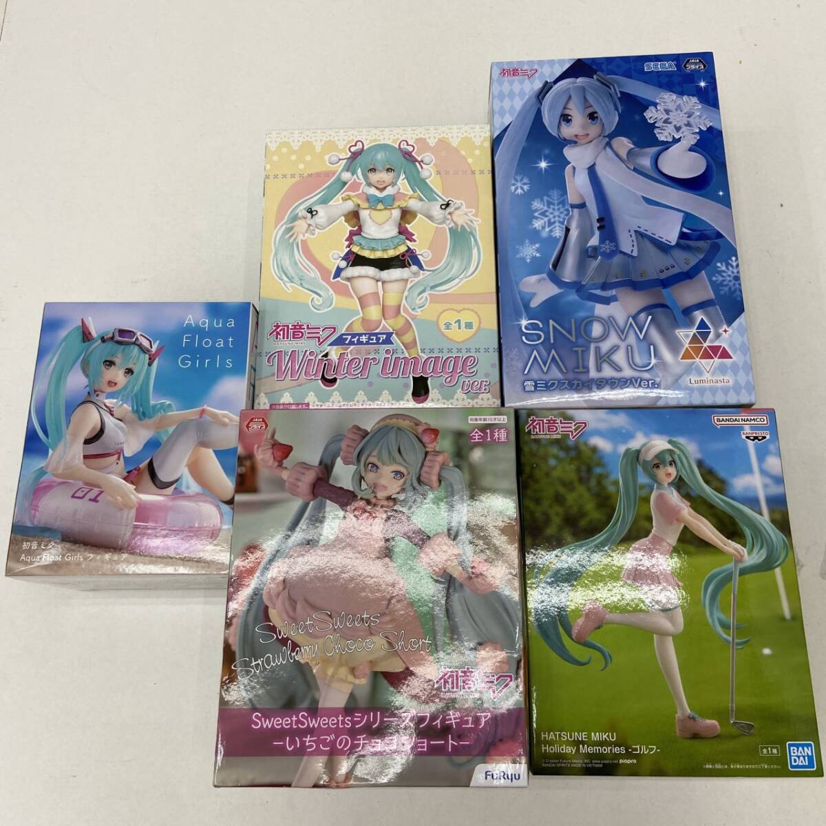 03w09030 初音ミク フィギュアまとめ 巡音ルカ 雪ミク 15周年 03w09030 初音ミク フィギュアまとめ 巡音ルカ 雪ミク 15周年