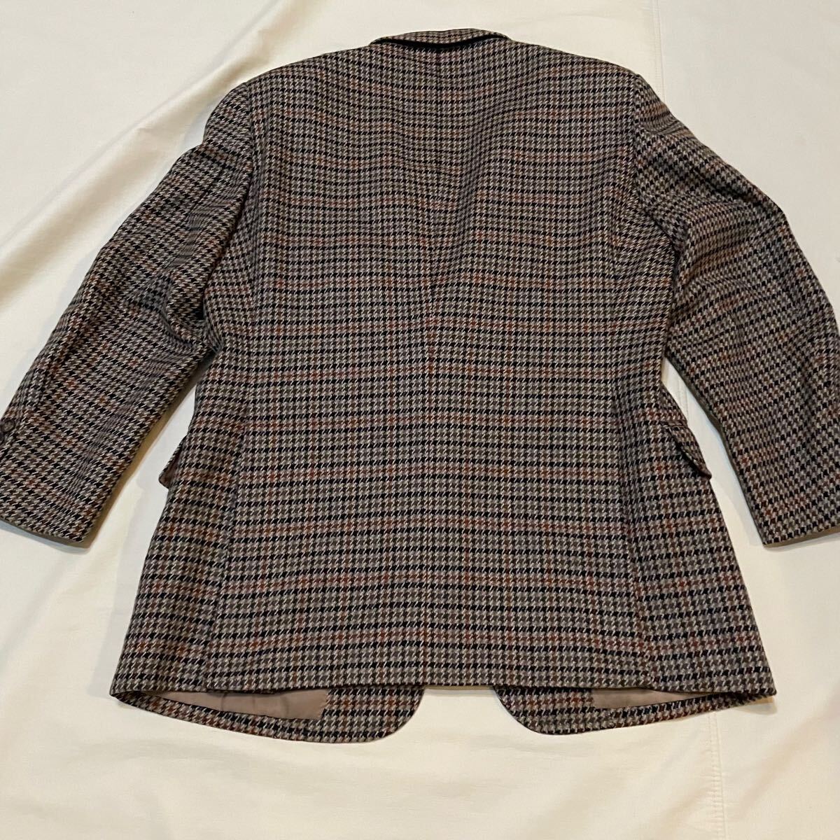 【美品】 BURBERRY 千鳥チェック柄 テーラードジャケット ブラウン L 美品】 BURBERRY 千鳥チェック柄 テーラードジャケット ブラウン L
