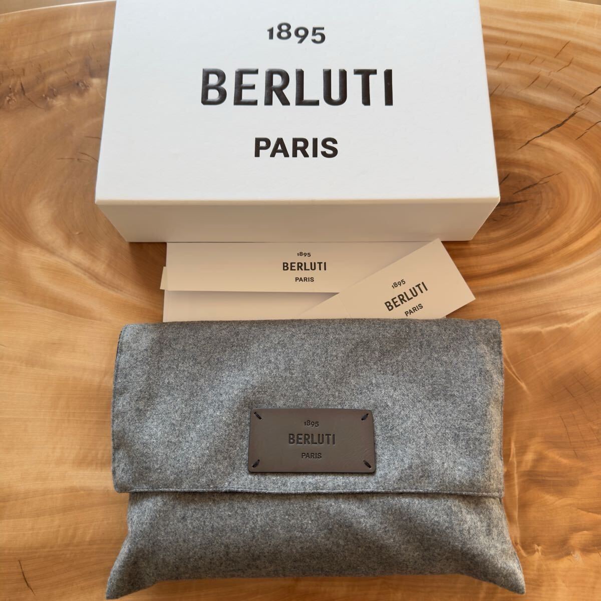 新品 世界に一つ ベルルッティ 特注 マッカーサー スクリット 新品 世界に一つ ベルルッティ 特注 マッカーサー スクリット