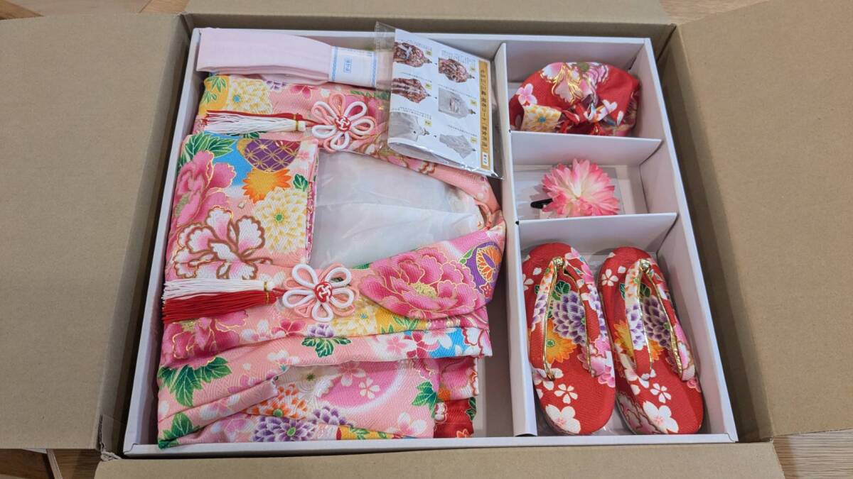 【ほぼ新品（一度きり使用）】KYOZUIAN 七五三 着物セット　豪華9点セット　紅色の花輪舞【送料無料】