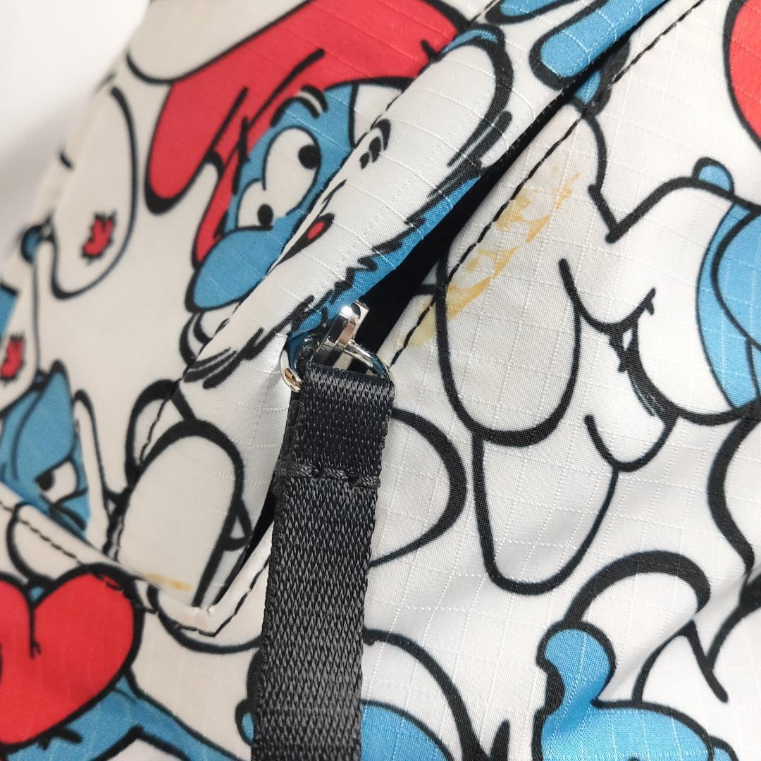 新品 未使用 DSQUARED2 スマーフコラボ 総柄バックパック 新品 未使用 DSQUARED2 スマーフコラボ 総柄バックパック