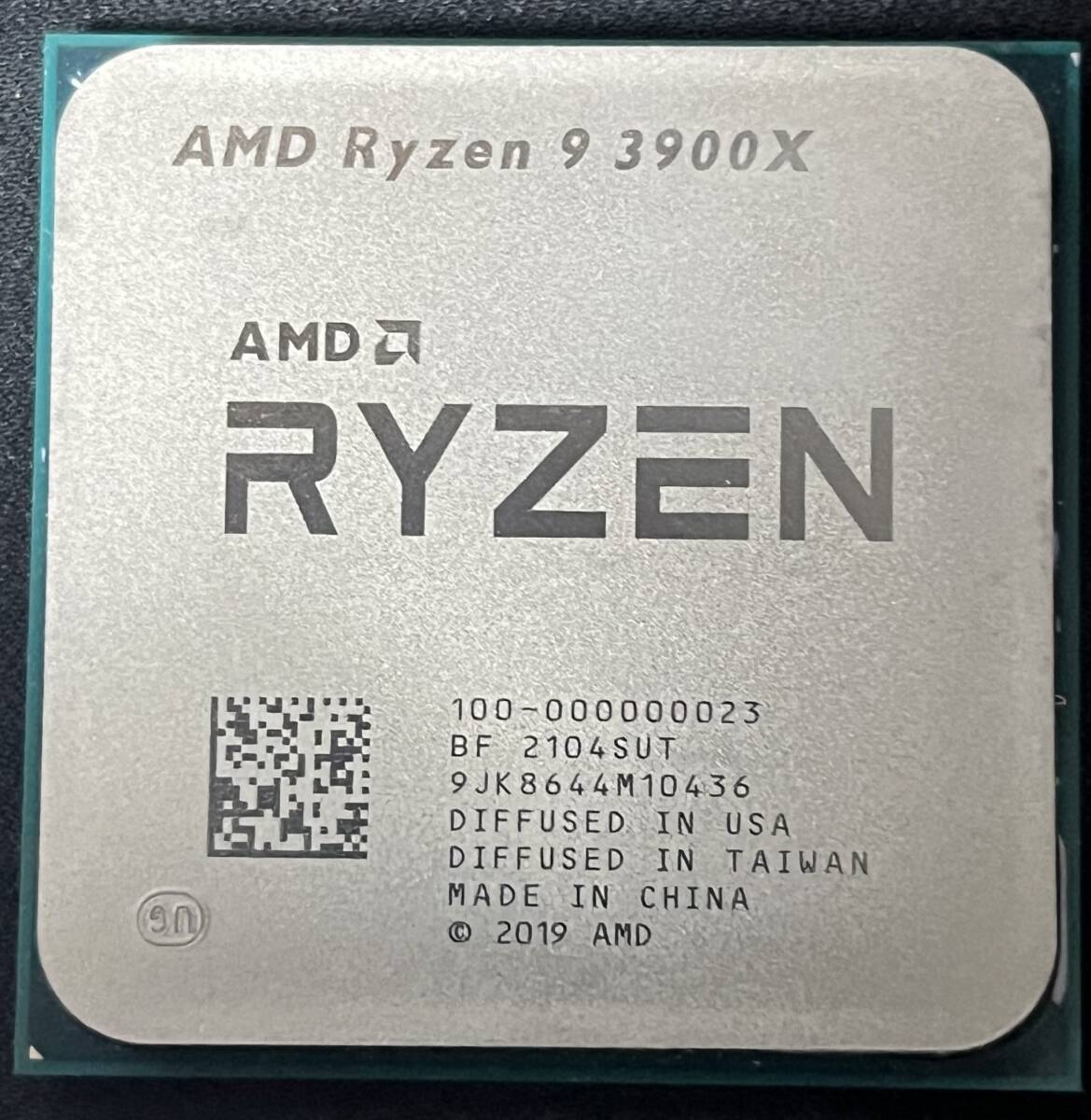 AMD Ryzen9 3900X