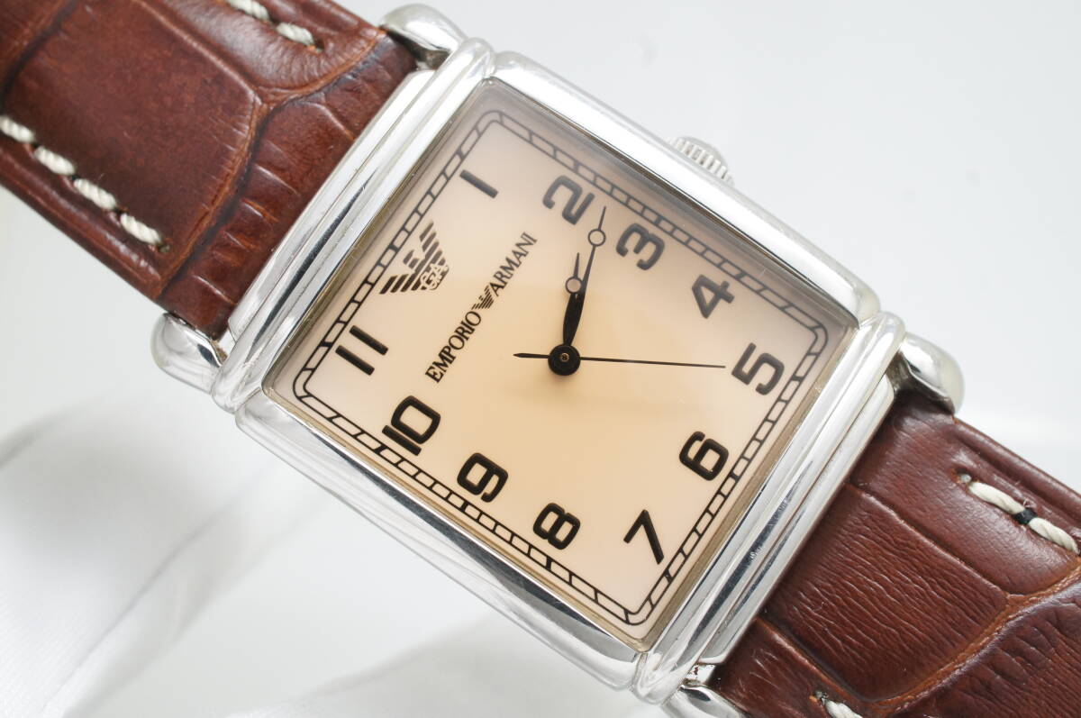 K42●作動良好 未使用ベルト EMPORIO ARMANI エンポリオ アルマーニ AR-0203 スクエア型 メンズ腕時計 シルバー お洒落 クォーツ