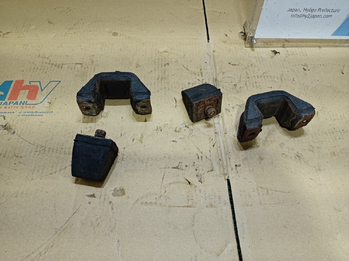  Fiat подвеска рама поперечная жесткость крепление 500L, #hyj NSP191147