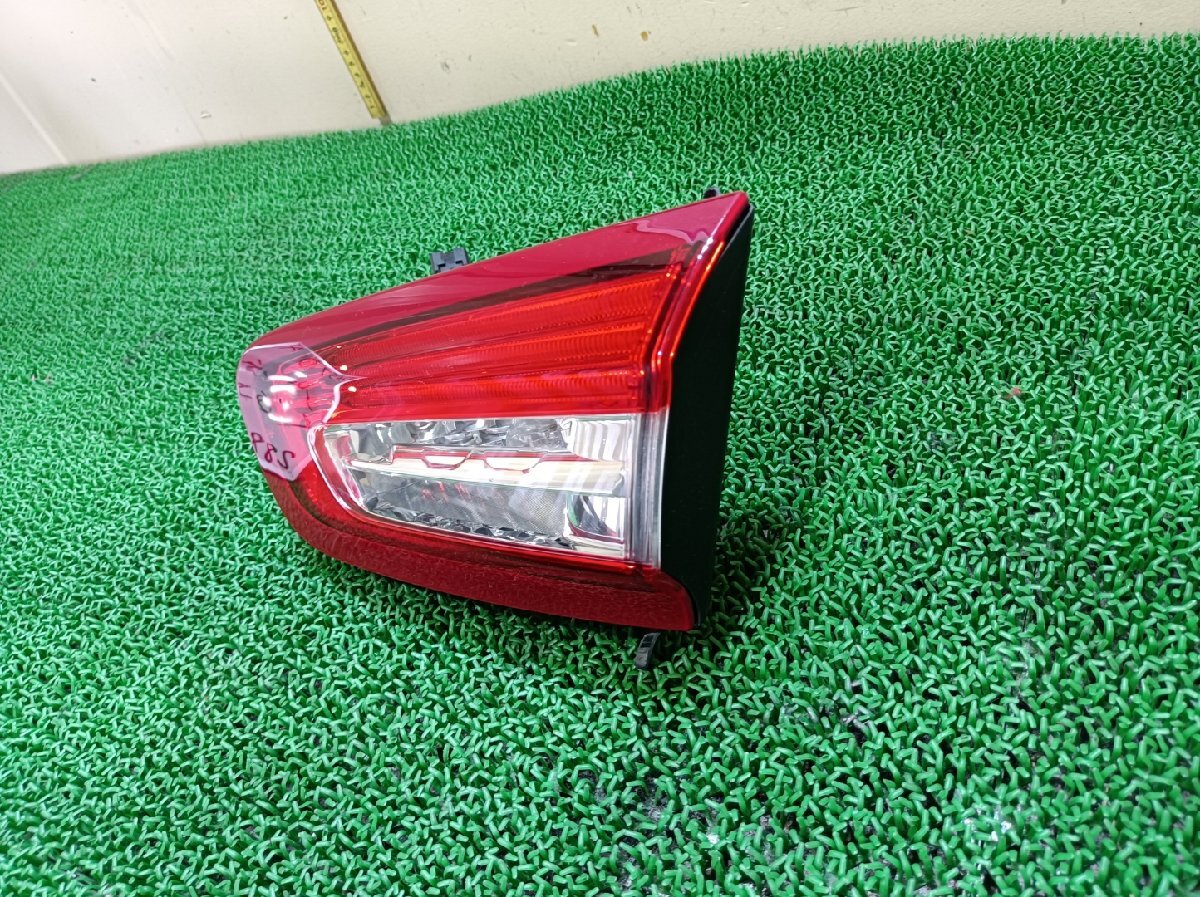 シトロエン 右 フィニッシャーランプ DS5 ABA-B85F02, 2012 #hyj NSP196579