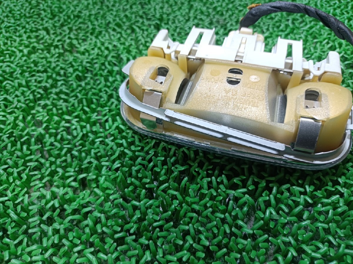 プジョー ルームランプ 1007 GH-A8KFV, 2006 #hyj NSP201851