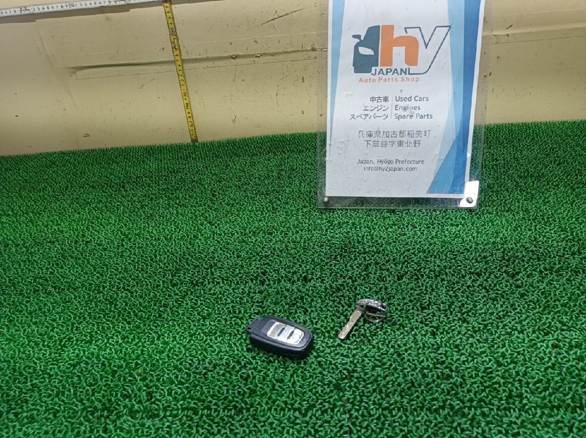 アウディ スマートキー A4アバント ABA-8KCDH, 2009 #hyj NSP203948