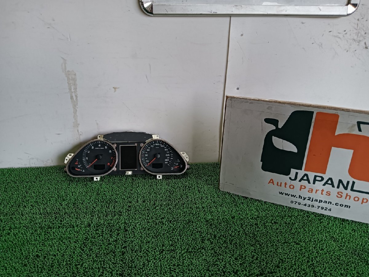 アウディ スピードメーター Q7 ABA-4LBHKS, 2008 #hyj NSP199932