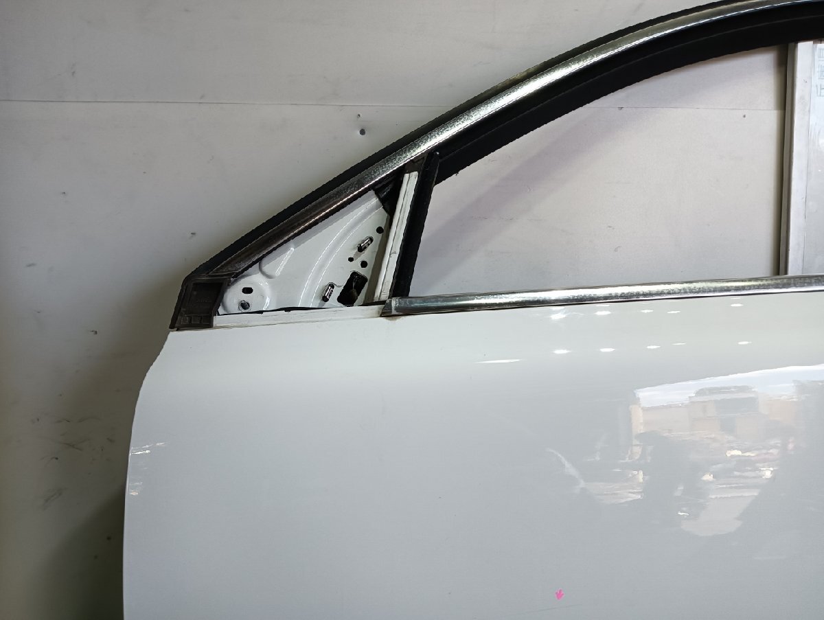 ボルボ 左 フロントドア V70 DBA-BB4164TW, 2014 #hyj NSP200446