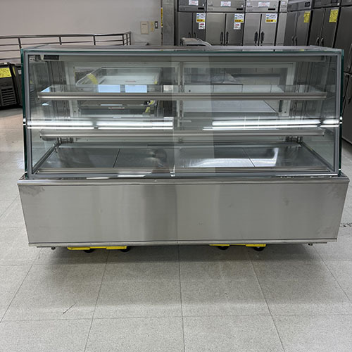 【業界最長1年保証】ケーキショーケース(2℃~10℃) 大和冷機 TCK601-EC 業務用 中古/送料別途見積