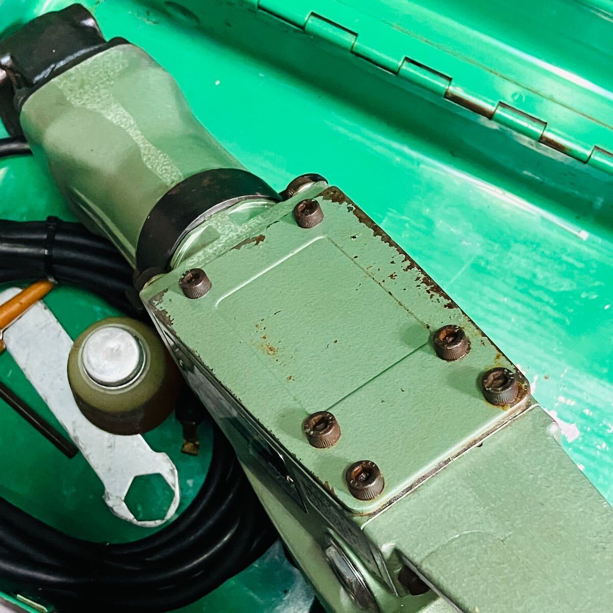 動作良好 送料無料 日立 HIKOKI 電動ハンマー H50 六角軸21mm 動作良好 送料無料 日立 HIKOKI 電動ハンマー H50 六角軸21mm