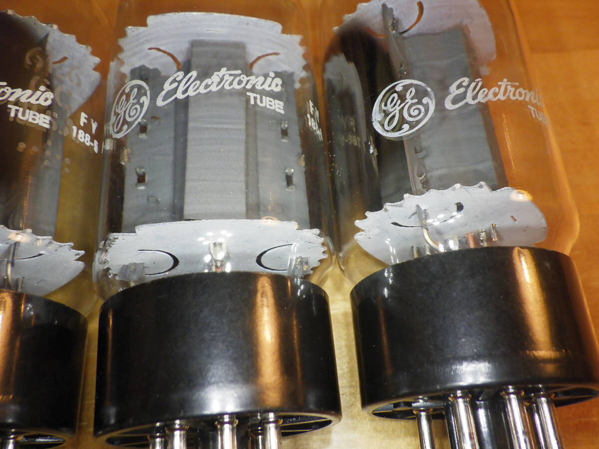 　新品　アメリカ製　GE　６L6GC　４本セット　その５　。_画像4
