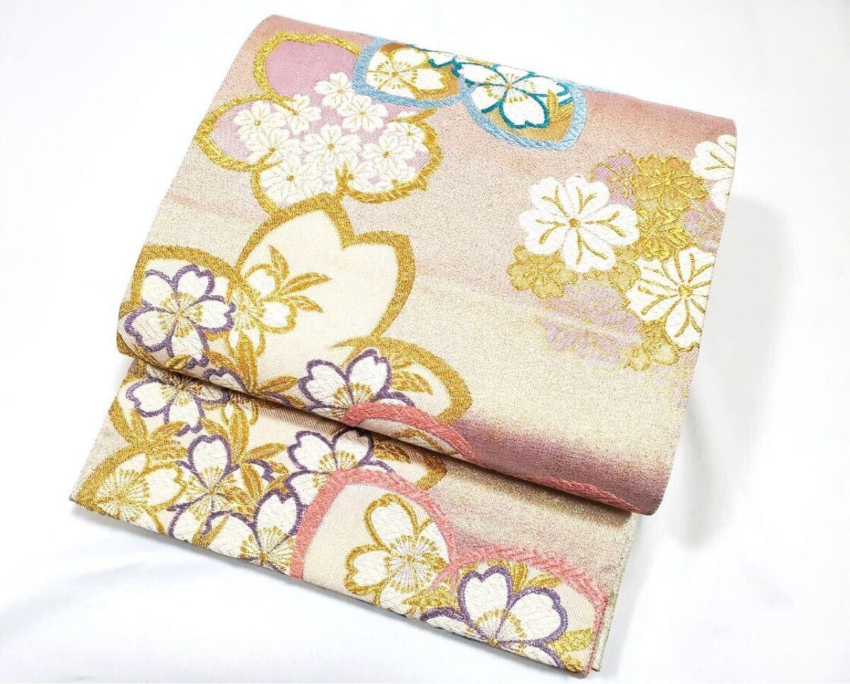 送料無料 可憐 かわいい桜模様 水色 ピンク色 金色 プリズム 六通 正絹 成人式 結婚式 振袖用 フォーマルな袋帯 仕立て上がり リサイクル