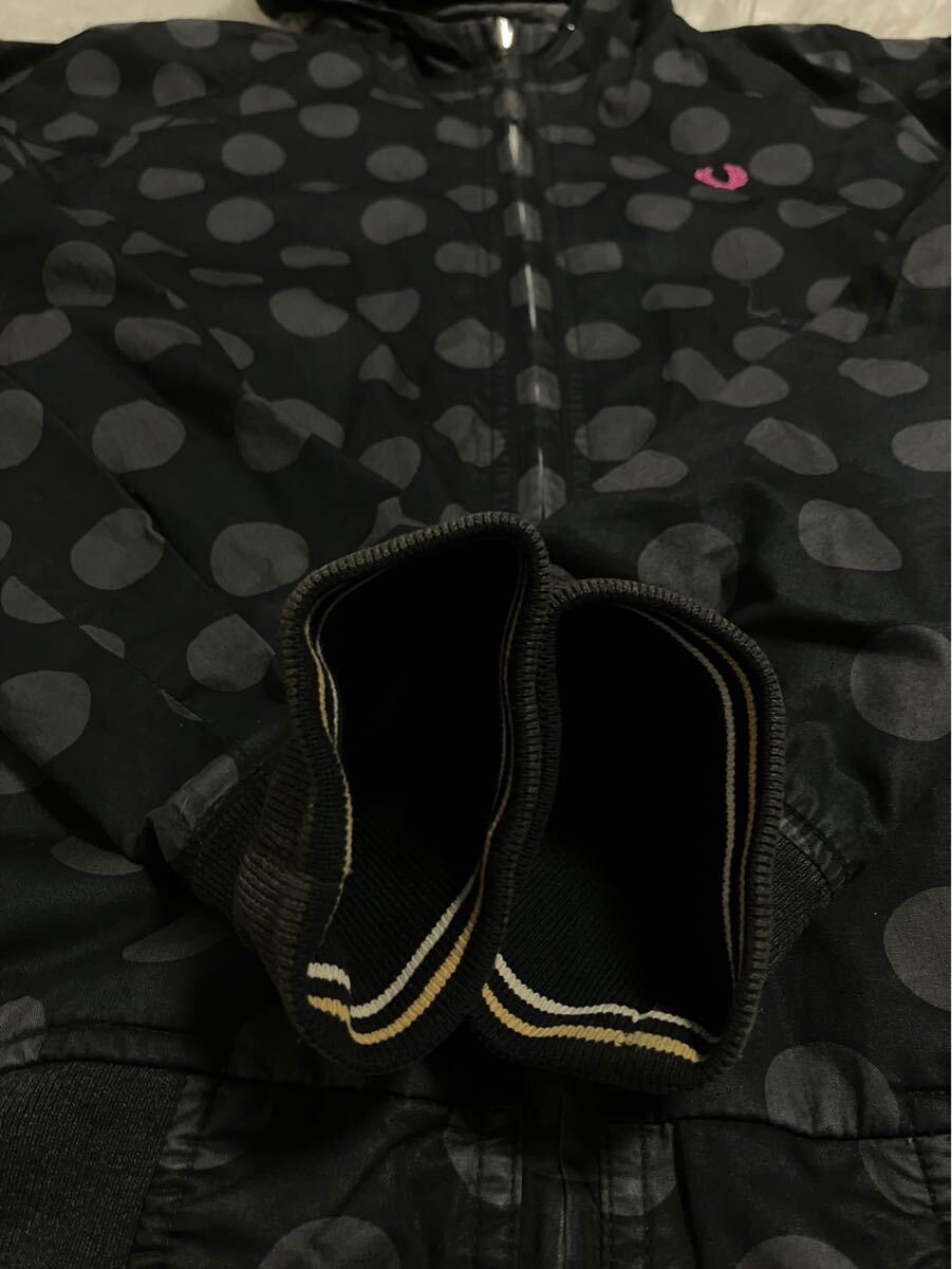 FRED PERRY フレッドペリー リバーシブル ナイロンジャケット FRED PERRY フレッドペリー リバーシブル ナイロンジャケット