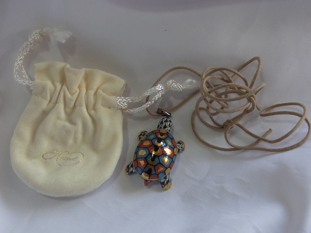 ☆Herend ヘレンド 陶器製 フィッシュネット 亀 ペンダント 難有り/USED_画像7