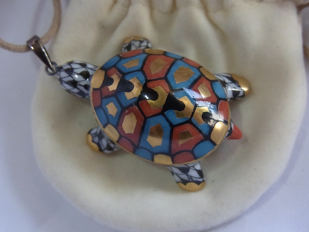 ☆Herend ヘレンド 陶器製 フィッシュネット 亀 ペンダント 難有り/USED_画像8