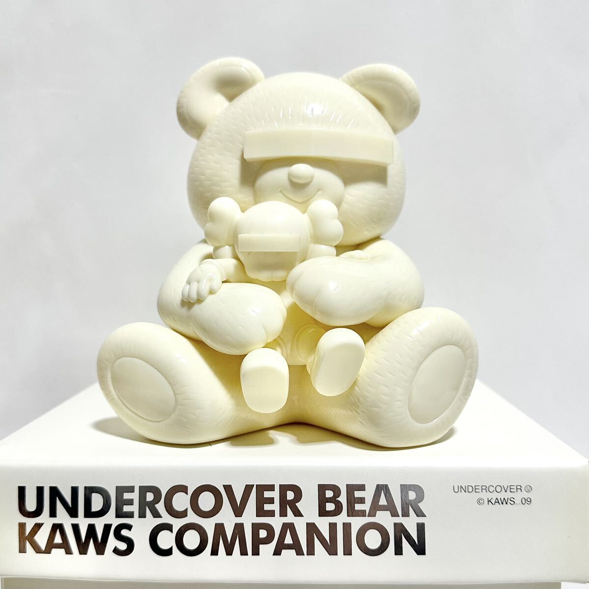Undercover x Medicom Toy Bear Figure White - US