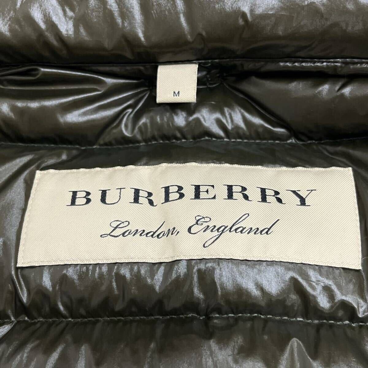 BURBERRY バーバリー ダウンライナー付き ファー フード モッズ BURBERRY バーバリー ダウンライナー付き ファー フード モッズ