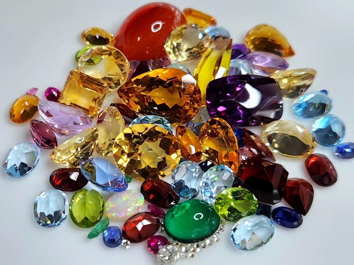 ◆宝石 天然石 ルース 裸石 素材 大量まとめ ジュエリーストーン ダイヤモンド ルビー エメラルド サファイア Jewelry 外し石