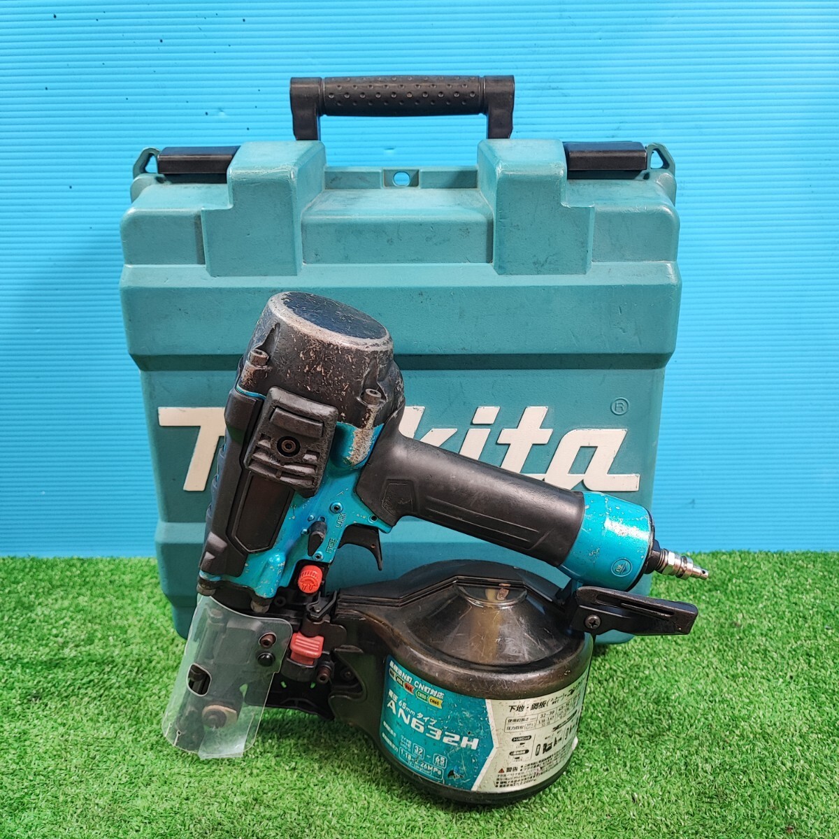 【中古品】★マキタ(makita) 高圧エア釘打ち機 AN632HM