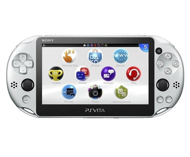 【新品】【即納】　PlayStation Vita Wi-Fiモデル シルバー (PCH-2000ZA25)　本体　ソニー