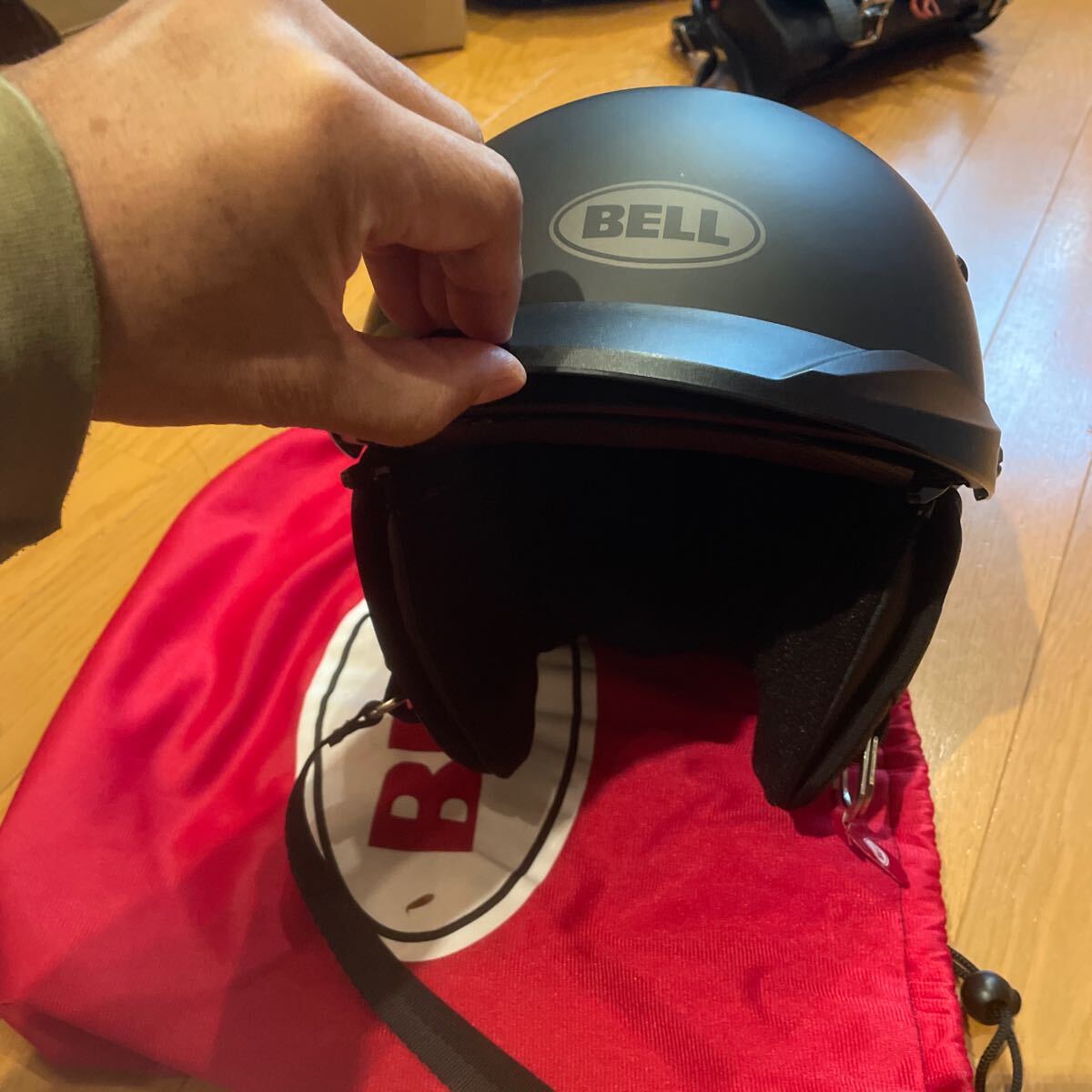 BELL PIT BOSS ヘルメット マットブラック Bell Pit Boss Half Helmet Solid Matte Black | XtremeHelmets.com