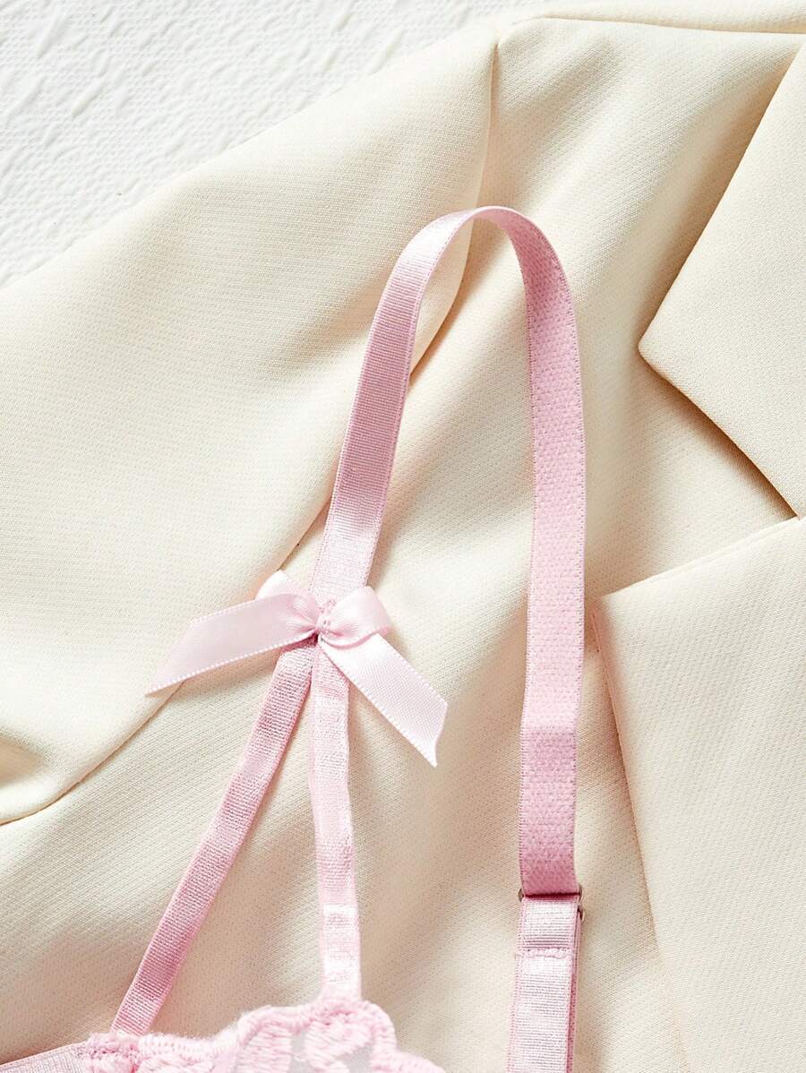 インティメート ランジェリー 2枚セット セクシーなピンクのハート柄刺繍ランジェリー、透け感のあるエロティックなインティメイツブラ