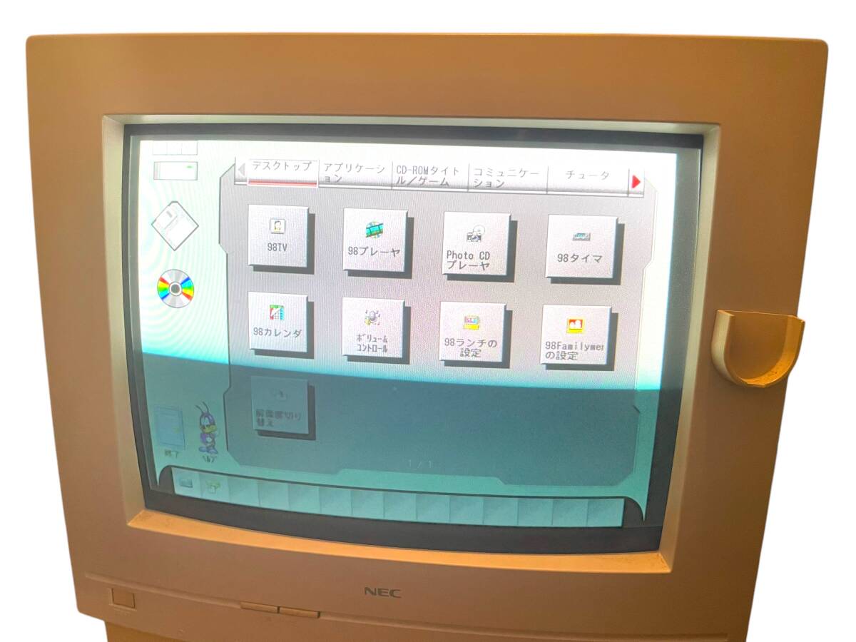動作品 レア NEC PC-9821CB model2 画面表示通電確認済 CRT 動作品 レア NEC PC-9821CB model2 画面表示通電確認済 CRT
