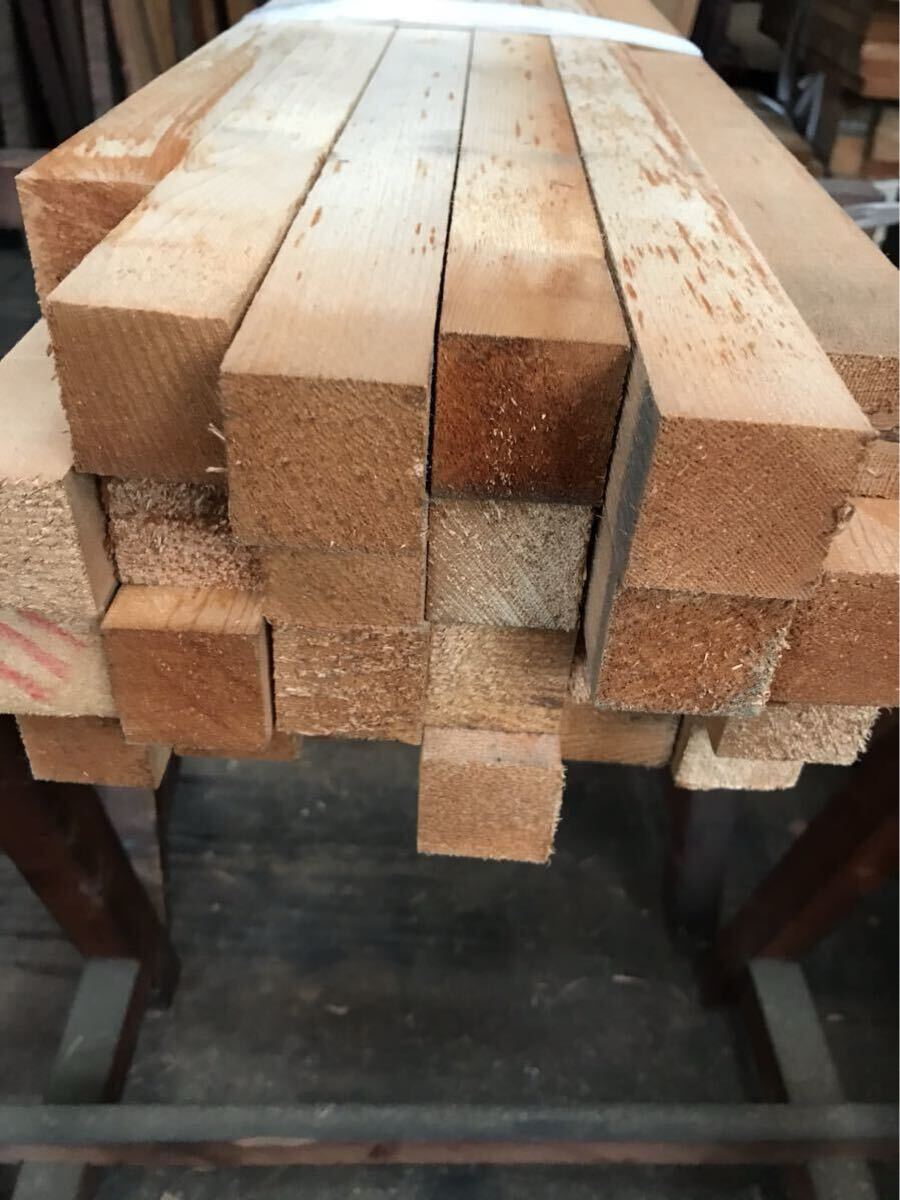 木曽ひのき角材　柾目赤身　70～75cm×3.5cm程度×3.5cm程度　48本